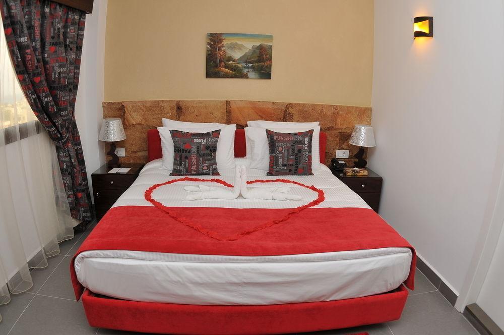 Monoberge Hotel Byblos Екстер'єр фото