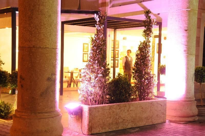 Monoberge Hotel Byblos Екстер'єр фото